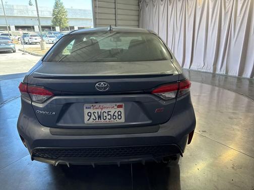 Celestite 2020 Toyota Corolla SE