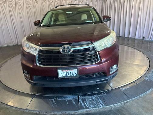 Ooh La La Rouge Mica 2015 Toyota Highlander Limited