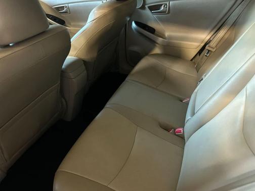Nautical Blue Metallic 2012 Toyota Prius Four