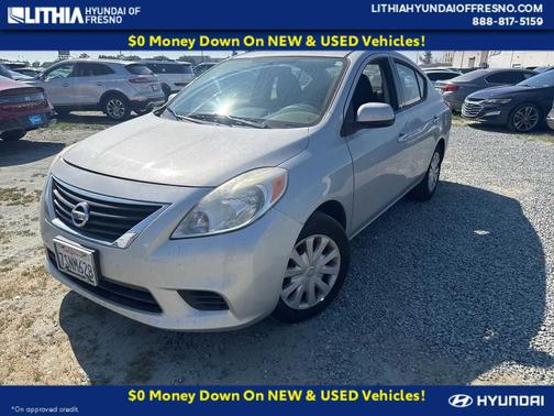 2014 Nissan Versa 1.6 SV