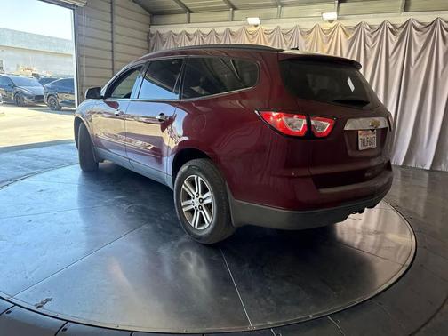 Siren Red Tintcoat 2015 Chevrolet Traverse 1LT