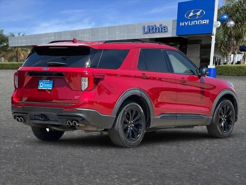 2020 Ford Explorer ST