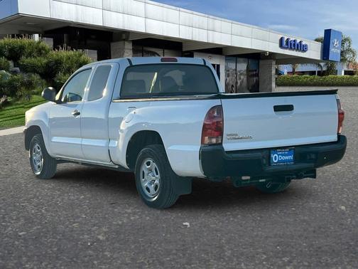 2015 Toyota Tacoma Base