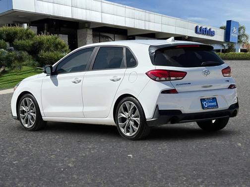 2020 Hyundai Elantra GT Base