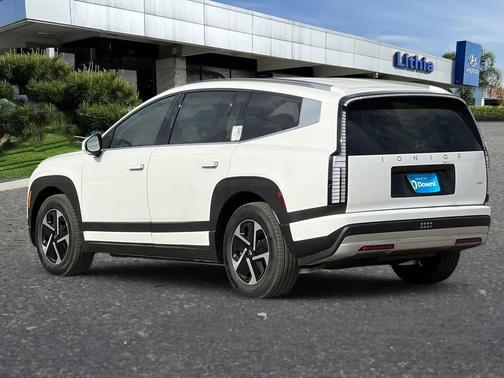 Snow White Pearl 2026 Hyundai IONIQ 9 SE