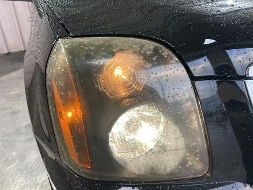 2011 GMC Yukon XL 1500 SLT