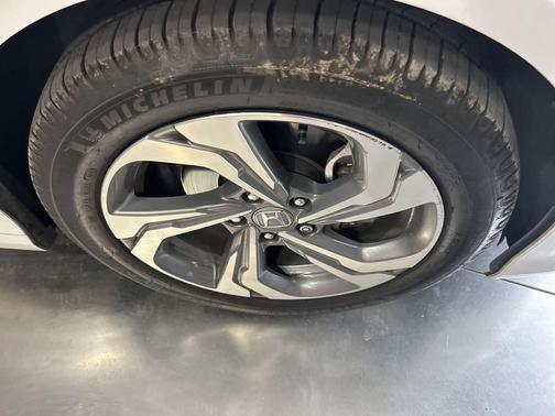 2020 Honda Accord EX-L 1.5T