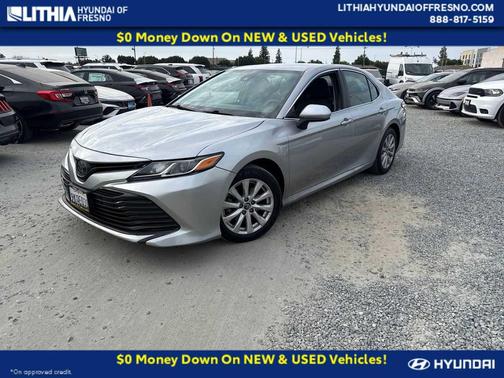 Celestial Silver Metallic 2018 Toyota Camry LE