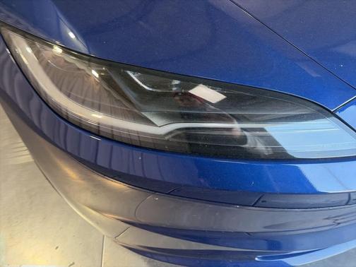 2025 Tesla Model 3 Standard Range