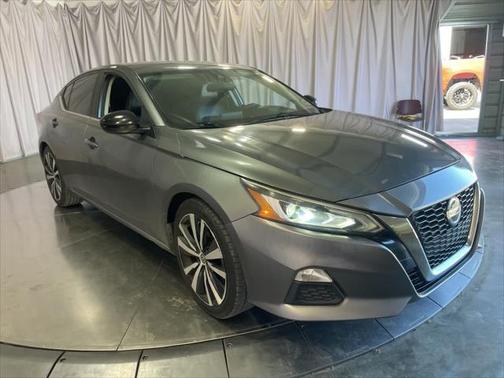 2020 Nissan Altima SR FWD