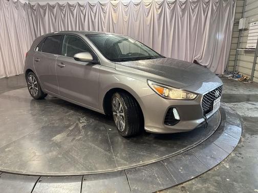2020 Hyundai Elantra GT Base