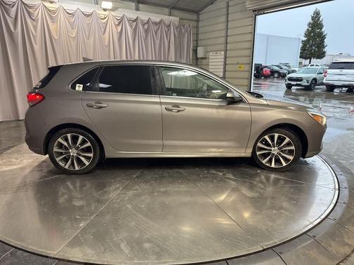 2020 Hyundai Elantra GT Base