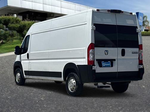 Bright White Clearcoat 2023 RAM ProMaster 2500 High Roof