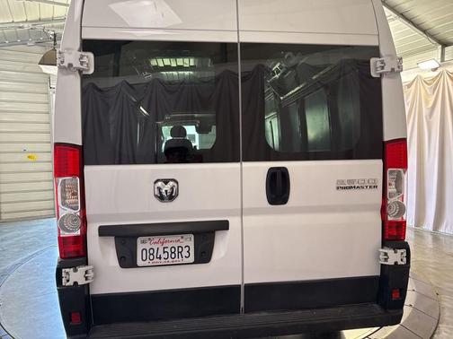 Bright White Clearcoat 2023 RAM ProMaster 2500 High Roof