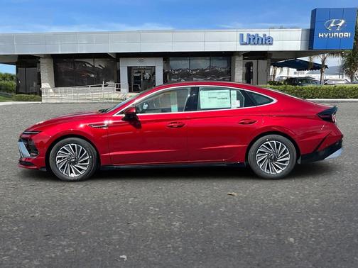 2025 Hyundai SONATA Hybrid Limited