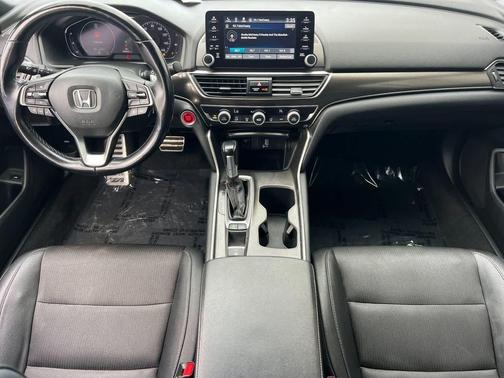 Platinum White Pearl 2019 Honda Accord Sport