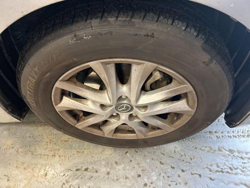 2015 Mazda Mazda3 i Touring