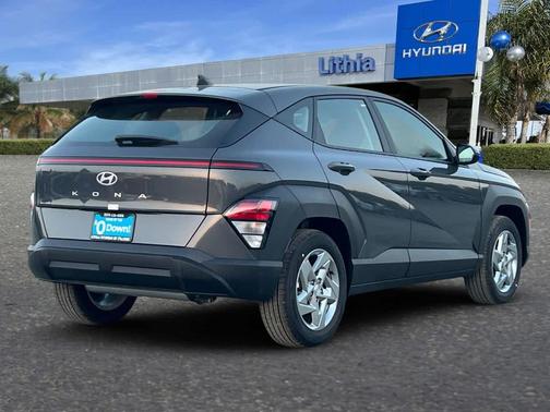 2026 Hyundai KONA SE