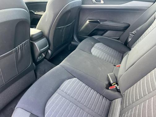 Snow White Pearl 2026 Kia K5 LXS