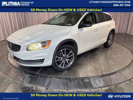 2015 Volvo V60 Cross Country T5 Platinum