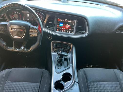 Bright White Clearcoat 2016 Dodge Challenger R/T