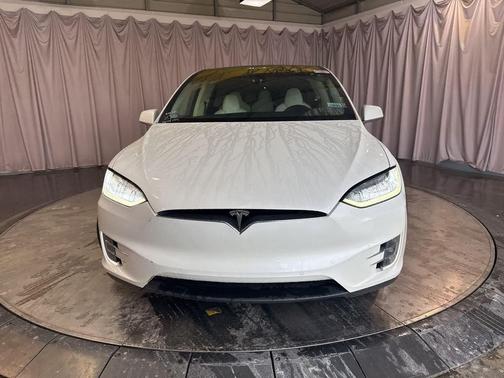 2016 Tesla Model X P90D