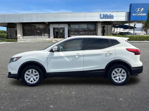 2019 Nissan Rogue Sport S