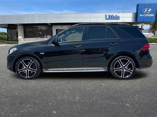Obsidian Black Metallic 2018 Mercedes-Benz AMG GLE 43 Base 4MATIC