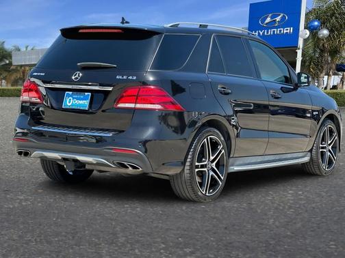 Obsidian Black Metallic 2018 Mercedes-Benz AMG GLE 43 Base 4MATIC