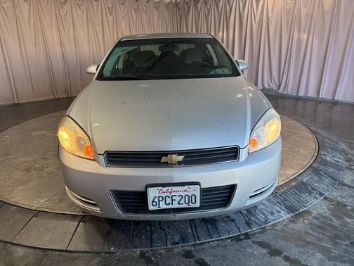 2011 Chevrolet Impala LS