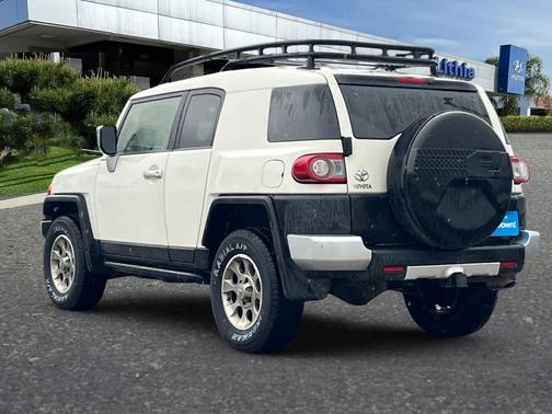 2013 Toyota FJ Cruiser Base