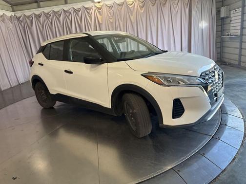 Fresh Powder 2023 Nissan Kicks S