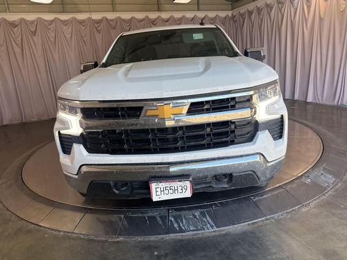 Summit White 2023 Chevrolet Silverado 1500 LT