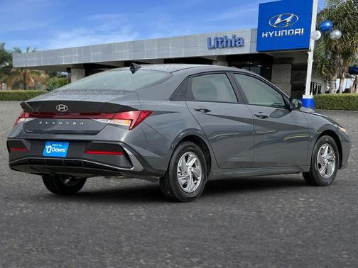 Amazon Gray 2025 Hyundai ELANTRA SE