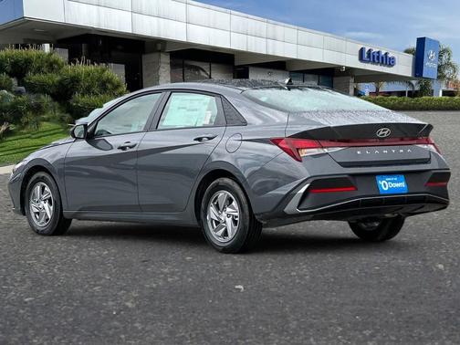 Amazon Gray 2025 Hyundai ELANTRA SE