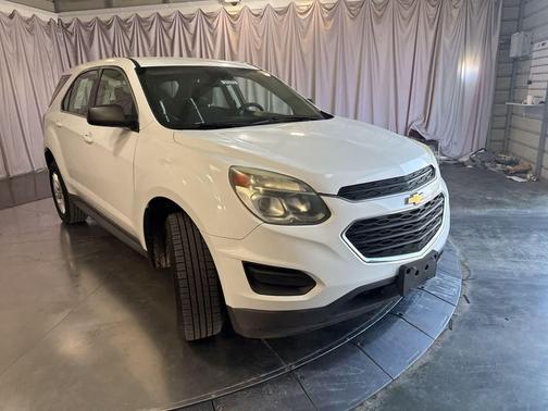 Summit White 2016 Chevrolet Equinox LS