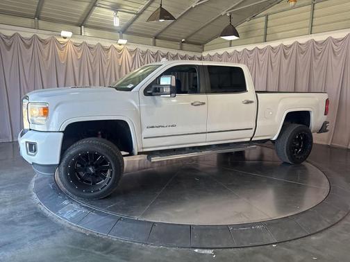 Summit White 2015 GMC Sierra 2500 Denali