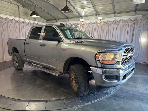 Billet Silver Metallic Clearcoat 2020 RAM 2500 Tradesman