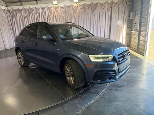 Utopia Blue Metallic 2017 Audi Q3 Prestige