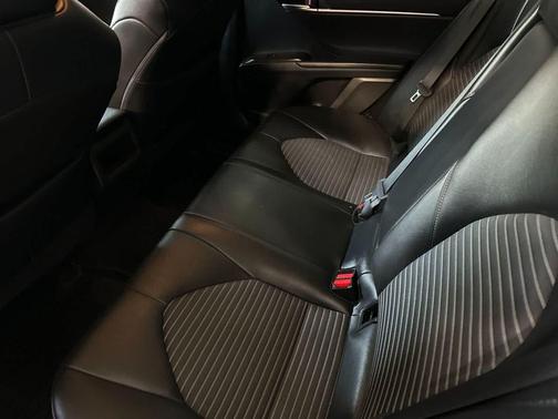 Predawn Gray Mica 2022 Toyota Camry SE