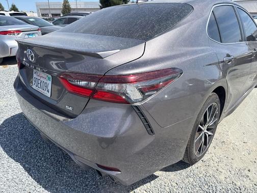 Predawn Gray Mica 2022 Toyota Camry SE