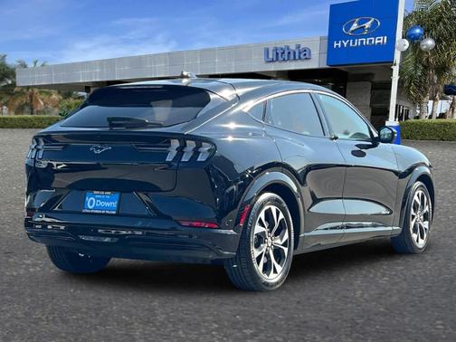 2021 Ford Mustang Mach-E Premium