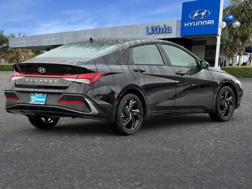 Abyss Black 2026 Hyundai ELANTRA Sport