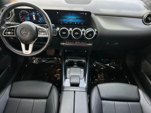 Mountain Grey Metallic 2023 Mercedes-Benz GLA 250 Base