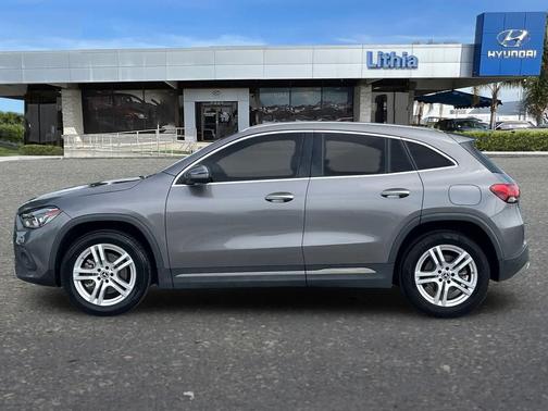Mountain Grey Metallic 2023 Mercedes-Benz GLA 250 Base
