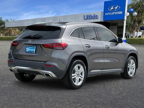 Mountain Grey Metallic 2023 Mercedes-Benz GLA 250 Base