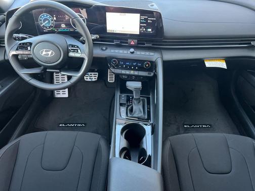 2026 Hyundai ELANTRA HEV SEL Sport