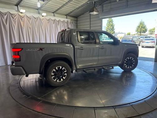 Boulder Grey Pearl 2022 Nissan Frontier PRO-X