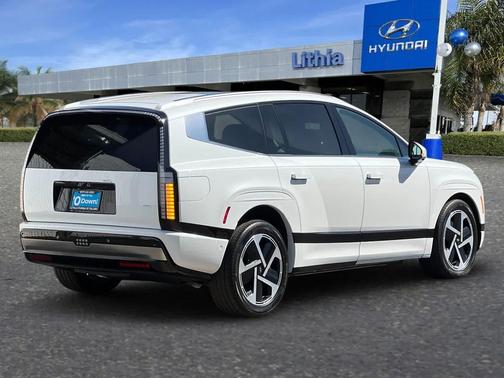 Snow White Pearl 2026 Hyundai IONIQ 9 Performance Calligraphy