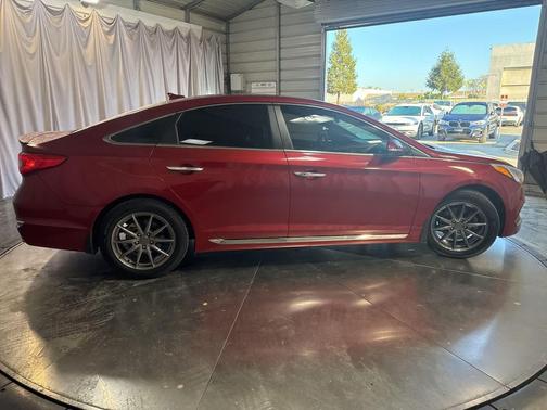 2016 Hyundai SONATA Sport